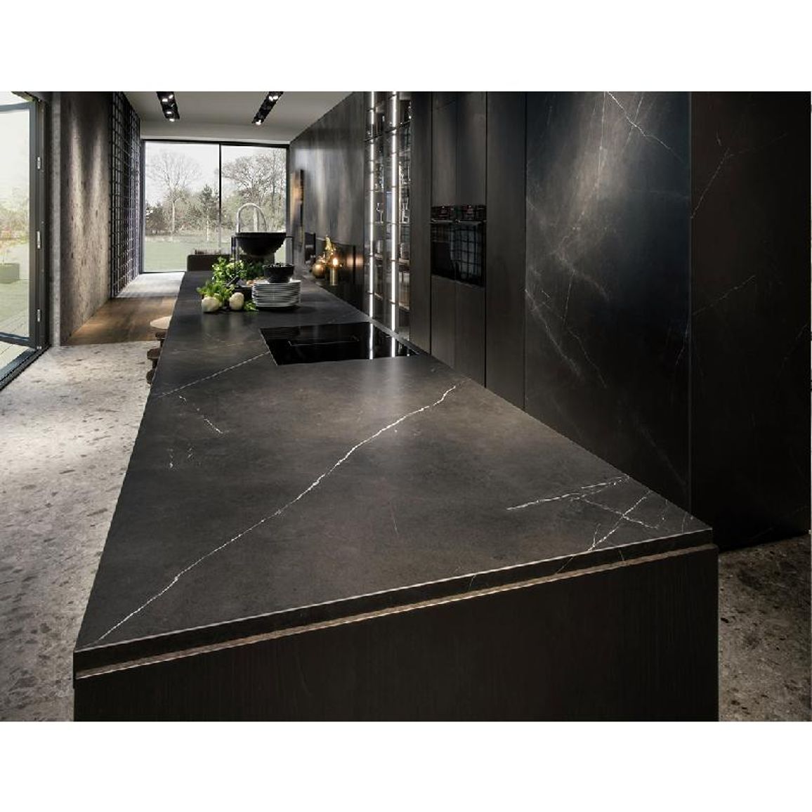 Керамогранит Inalco Storm Negro natural 4mm 3200Х1600 Керамогранит Inalco Storm Negro natural 4mm 3200Х1600