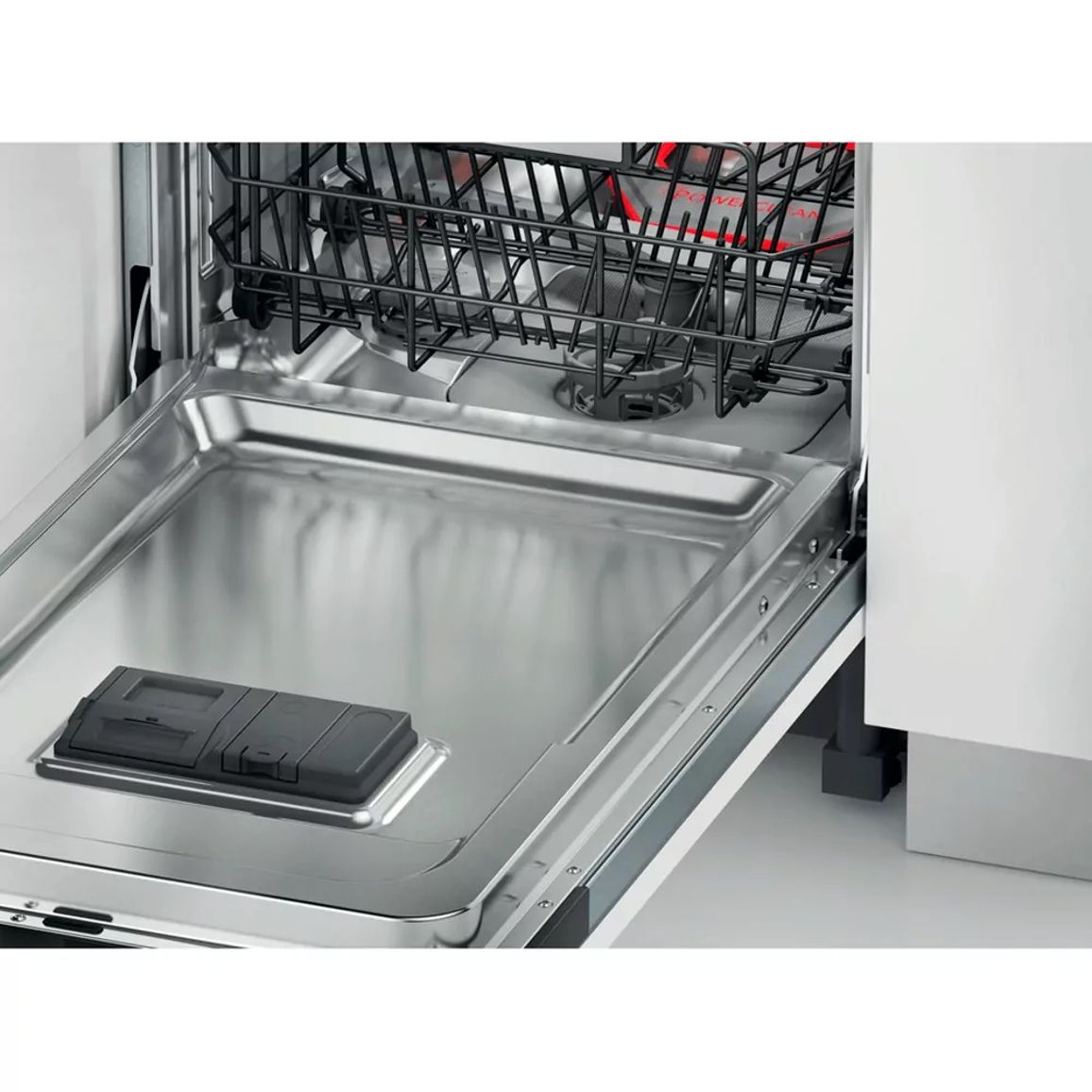 Посудомоечная машина встраиваемая WSIC3M27C Whirlpool