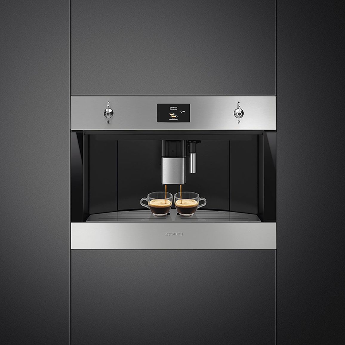 Встраиваемая кофемашина CMS4303X Smeg Встраиваемая кофемашина CMS4303X Smeg