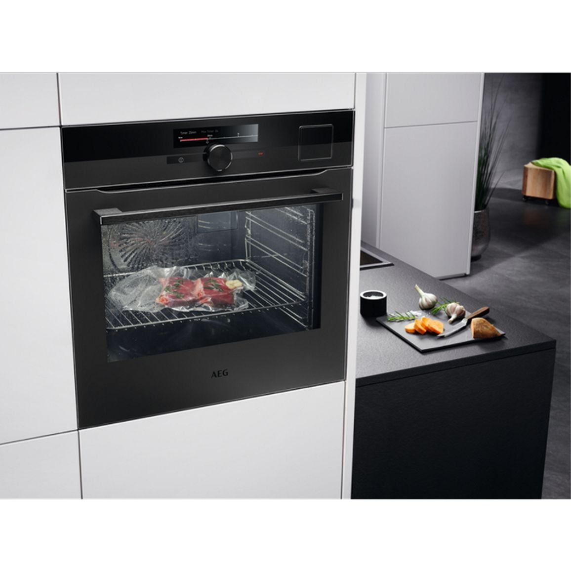 Духовой шкаф с паром BSK999330T AEG Духовой шкаф с паром BSK999330T AEG