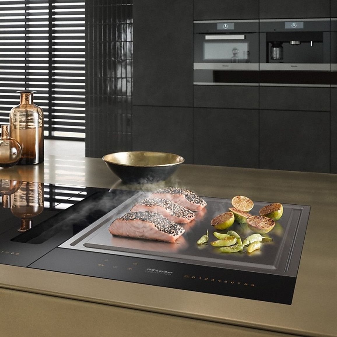 Модульна панель тепан CS 7632 FL чорний Miele