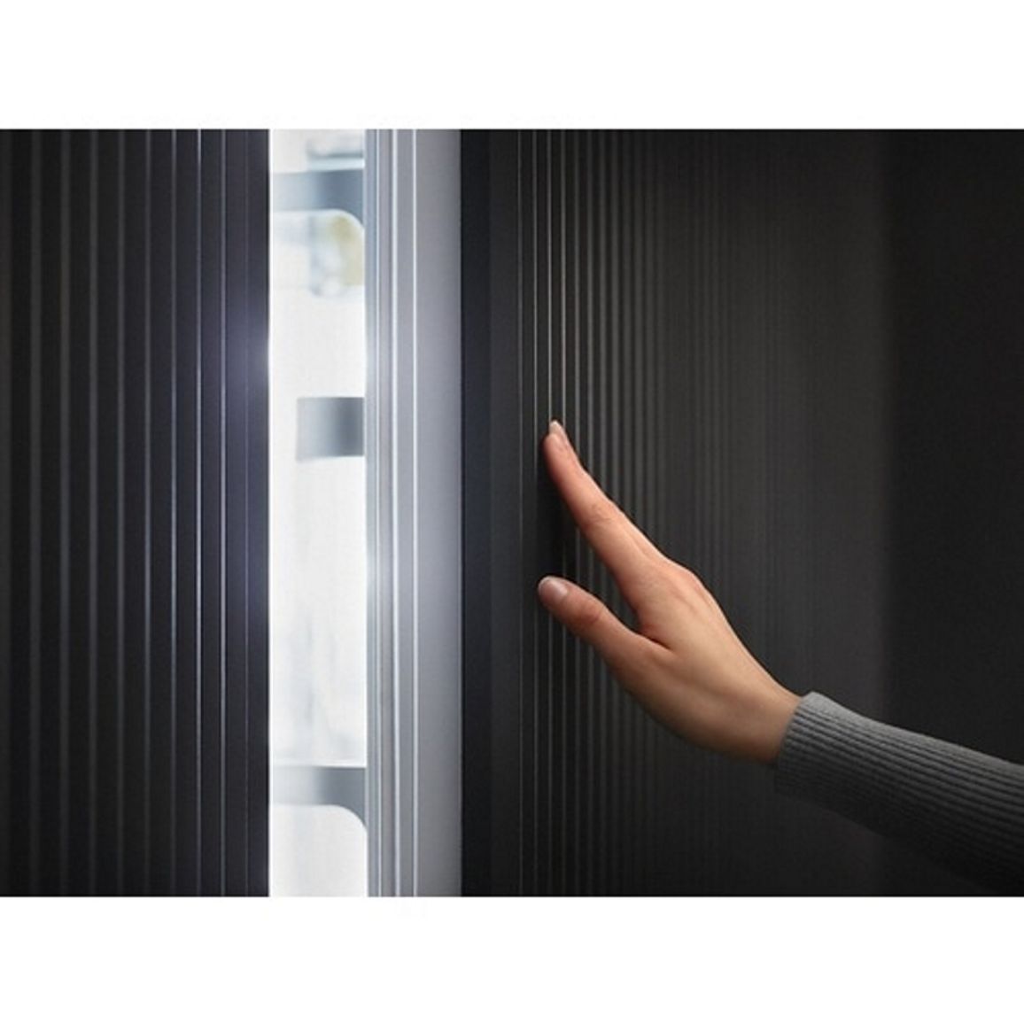 Вбудовуваний холодильник MasterCool K 2801 Vi Miele Вбудовуваний холодильник MasterCool K 2801 Vi Miele