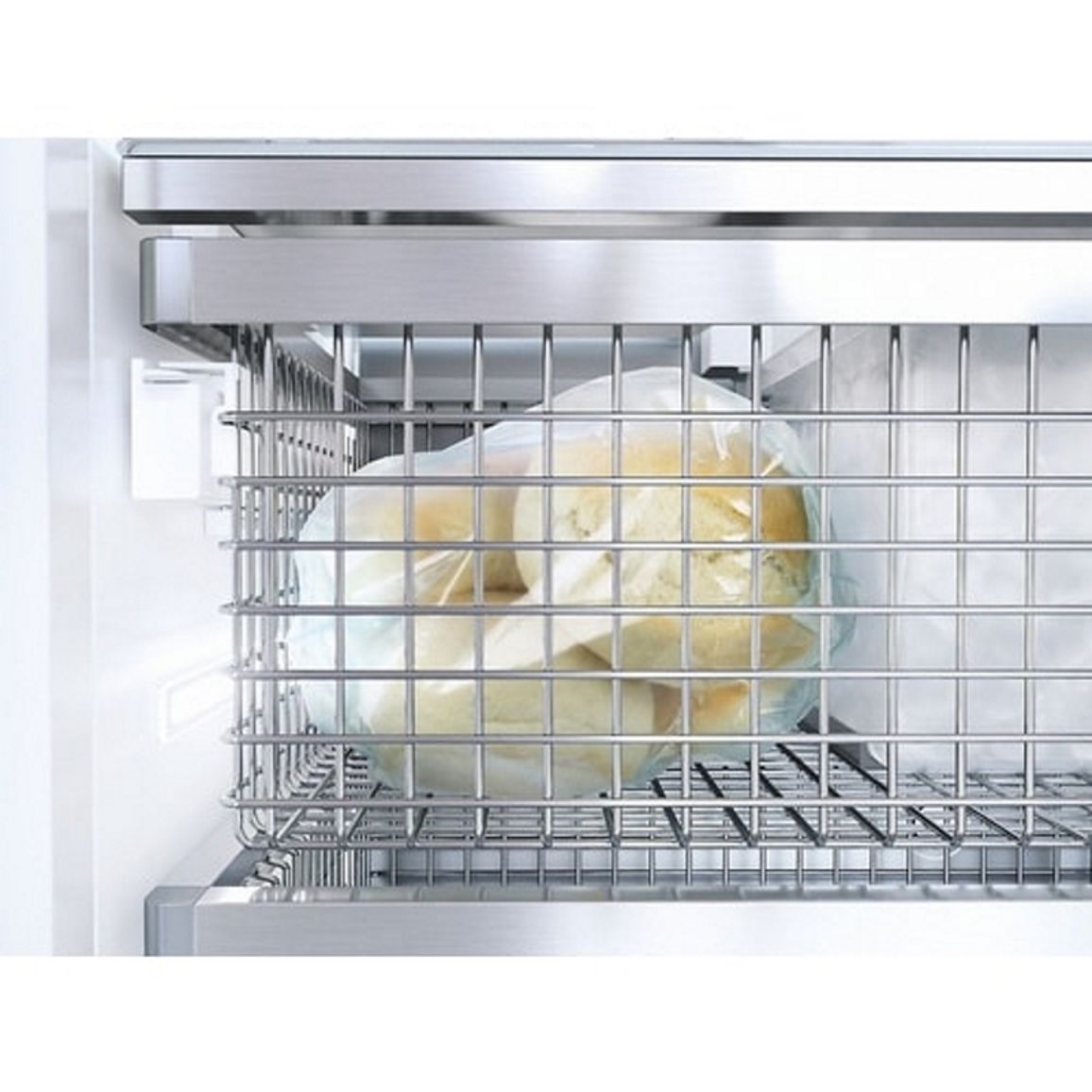 Встраиваемый морозильник MasterCool F 2811 Vi Miele Встраиваемый морозильник MasterCool F 2811 Vi Miele