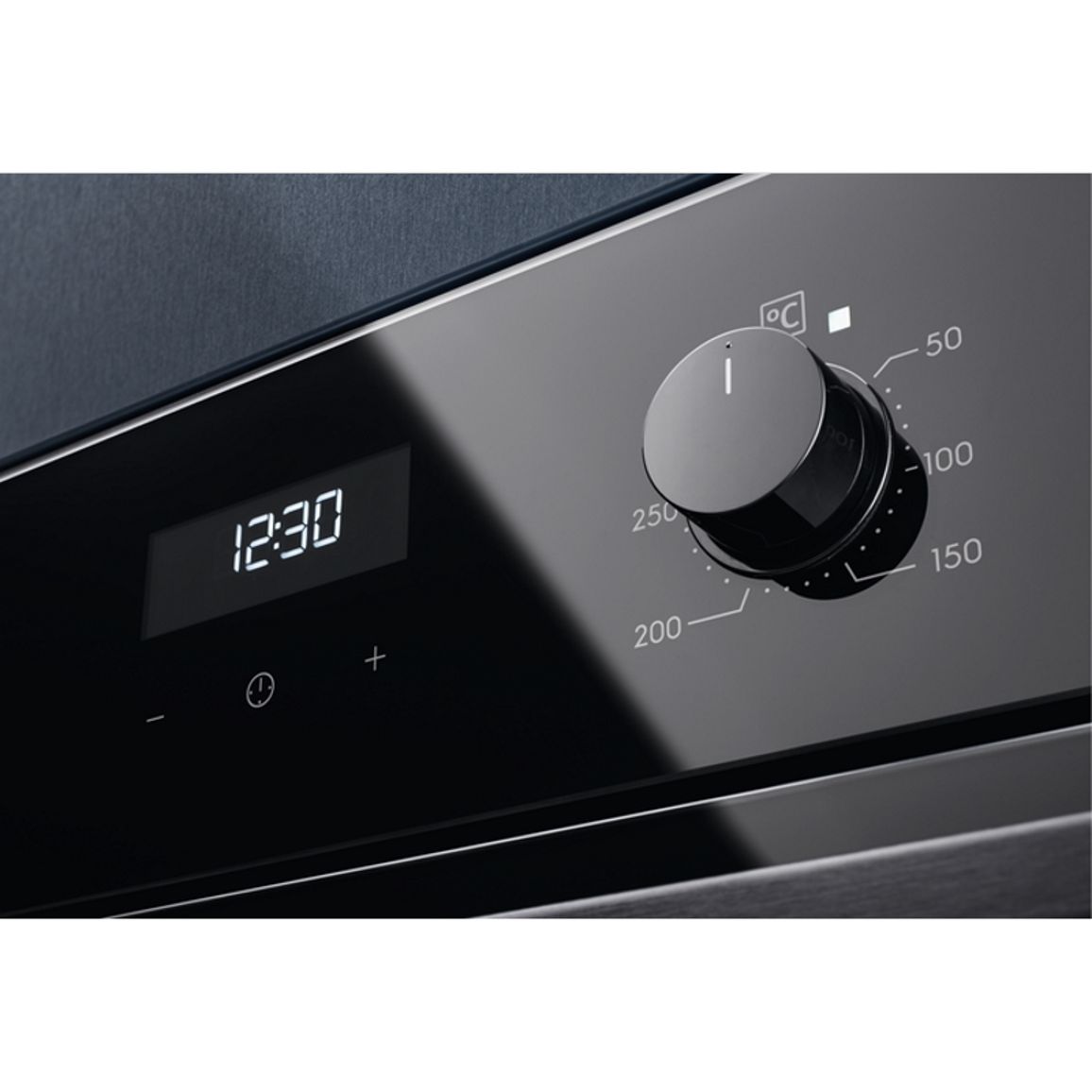 Духовой шкаф EOF5C50BZ Electrolux Духовой шкаф EOF5C50BZ Electrolux