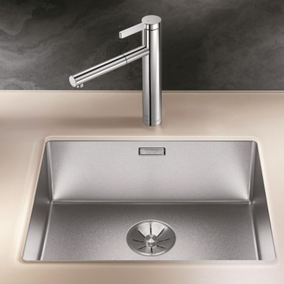 Мийка CLARON 340-U (мпс.) нерж.сталь Durinox BLANCO (523384) Мийка CLARON 340-U (мпс.) нерж.сталь Durinox BLANCO (523384)