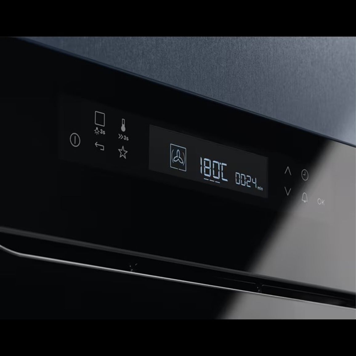 Духовой шкаф EOB7S31Z черный Electrolux Духовой шкаф EOB7S31Z черный Electrolux