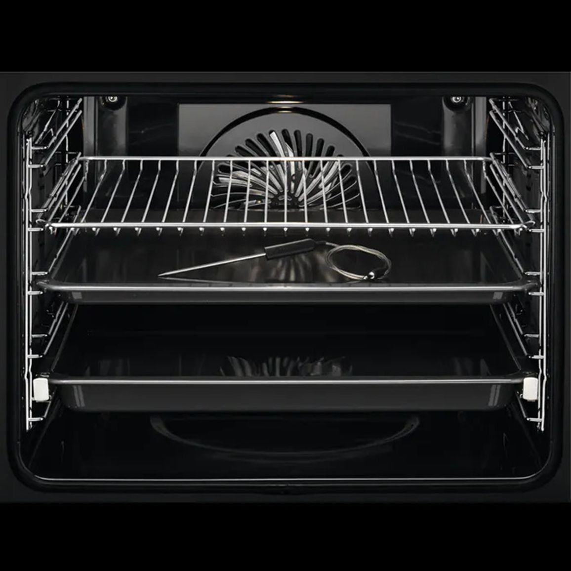 Духовой шкаф KOEBP39Z черный Electrolux Духовой шкаф KOEBP39Z черный Electrolux