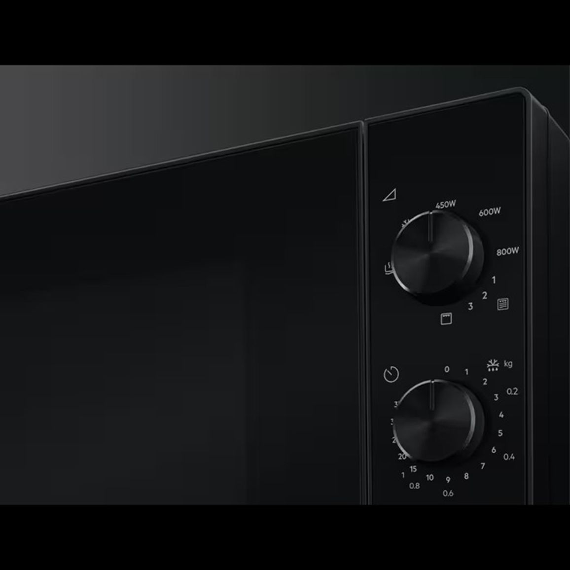 Микроволновая печь EMZ421MMK черный Electrolux Микроволновая печь EMZ421MMK черный Electrolux