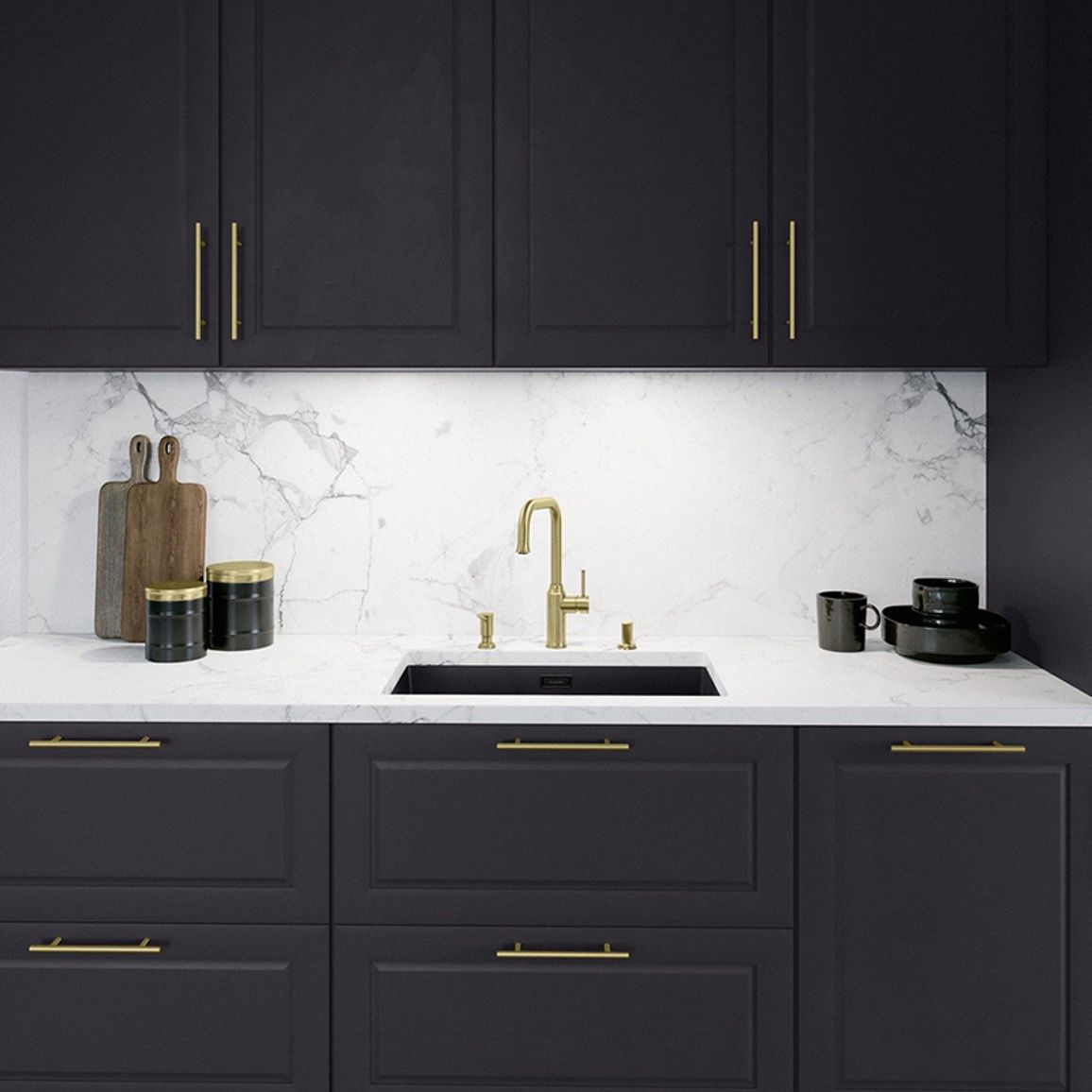 Смеситель LIVIA-S satin gold (в/ш) BLANCO (526687) Смеситель LIVIA-S satin gold (в/ш) BLANCO (526687)