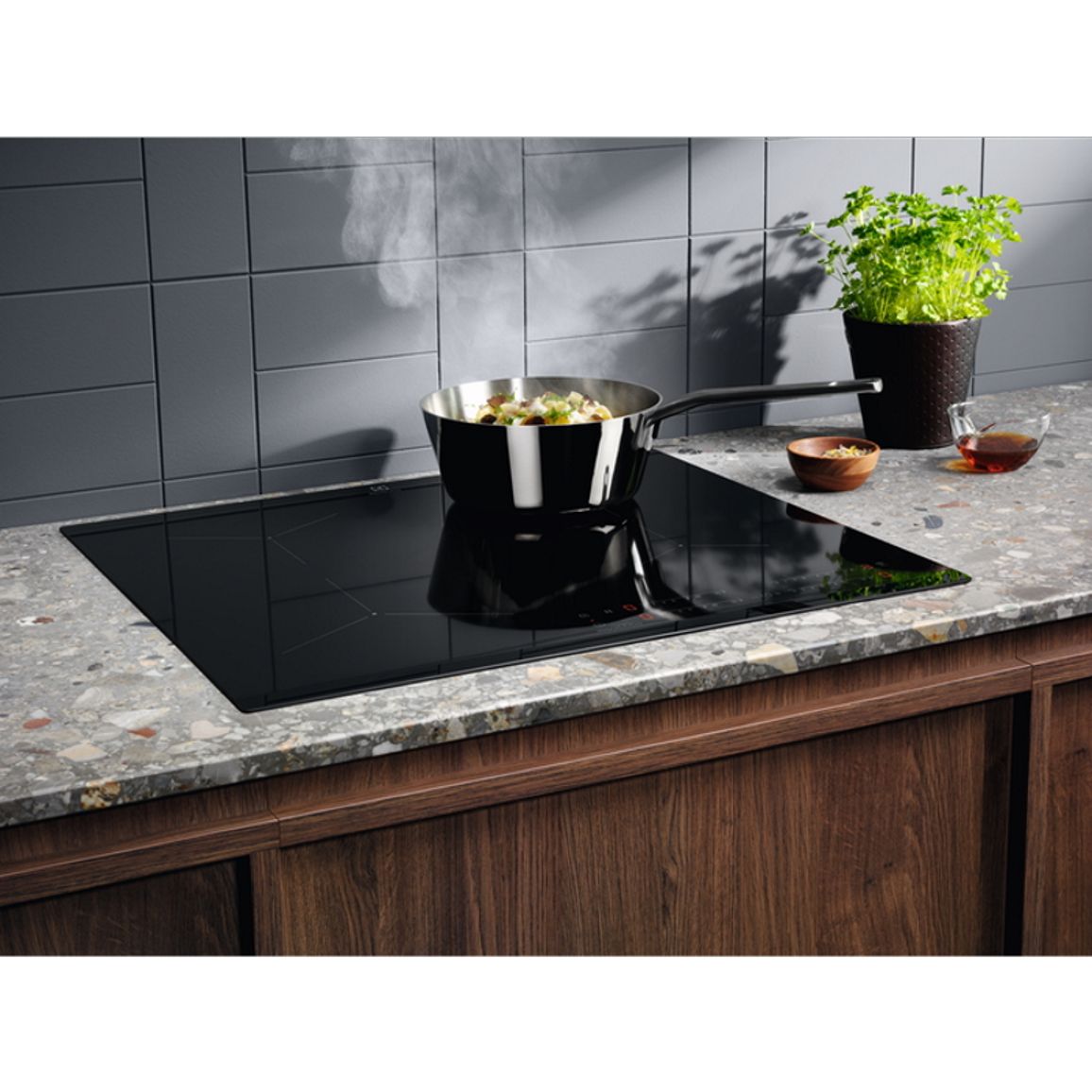 Индукционная варочная поверхность CIT61443 Hob2Hood Electrolux Индукционная варочная поверхность CIT61443 Hob2Hood Electrolux