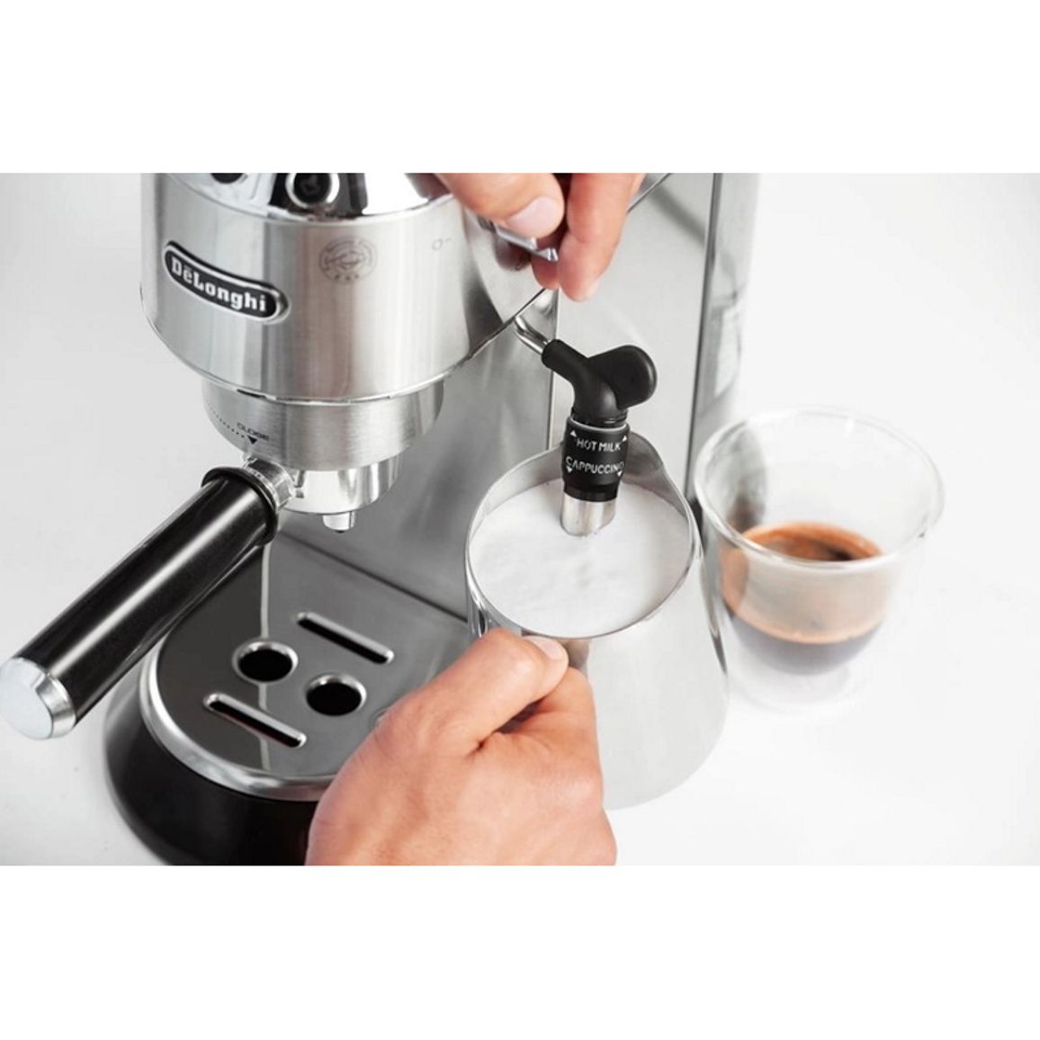 Кофеварка EC 685 M DeLonghi