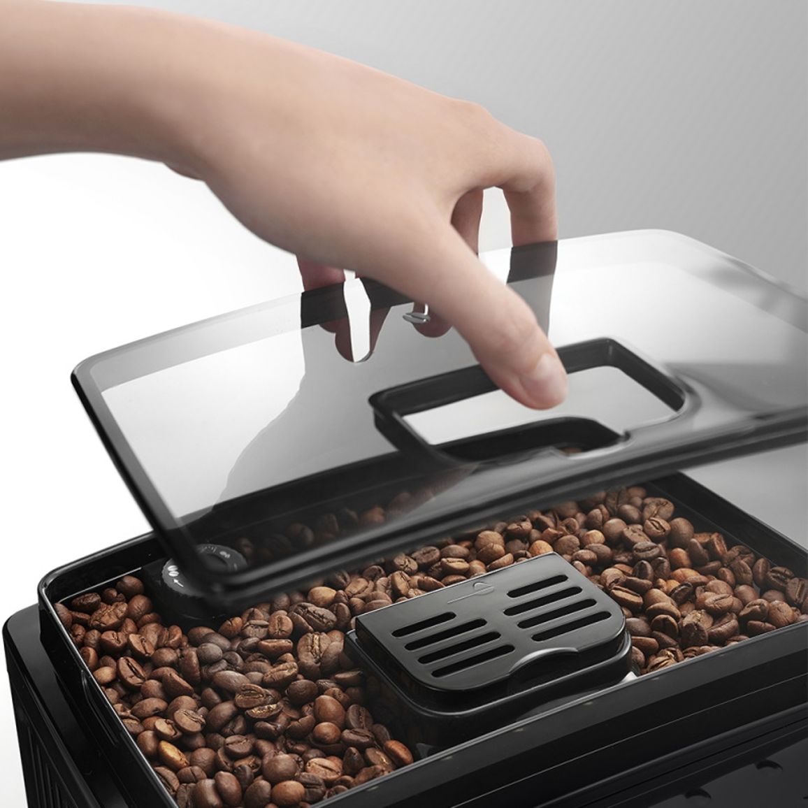 Кофемашина ECAM 22.112 B DeLonghi Кофемашина ECAM 22.112 B DeLonghi