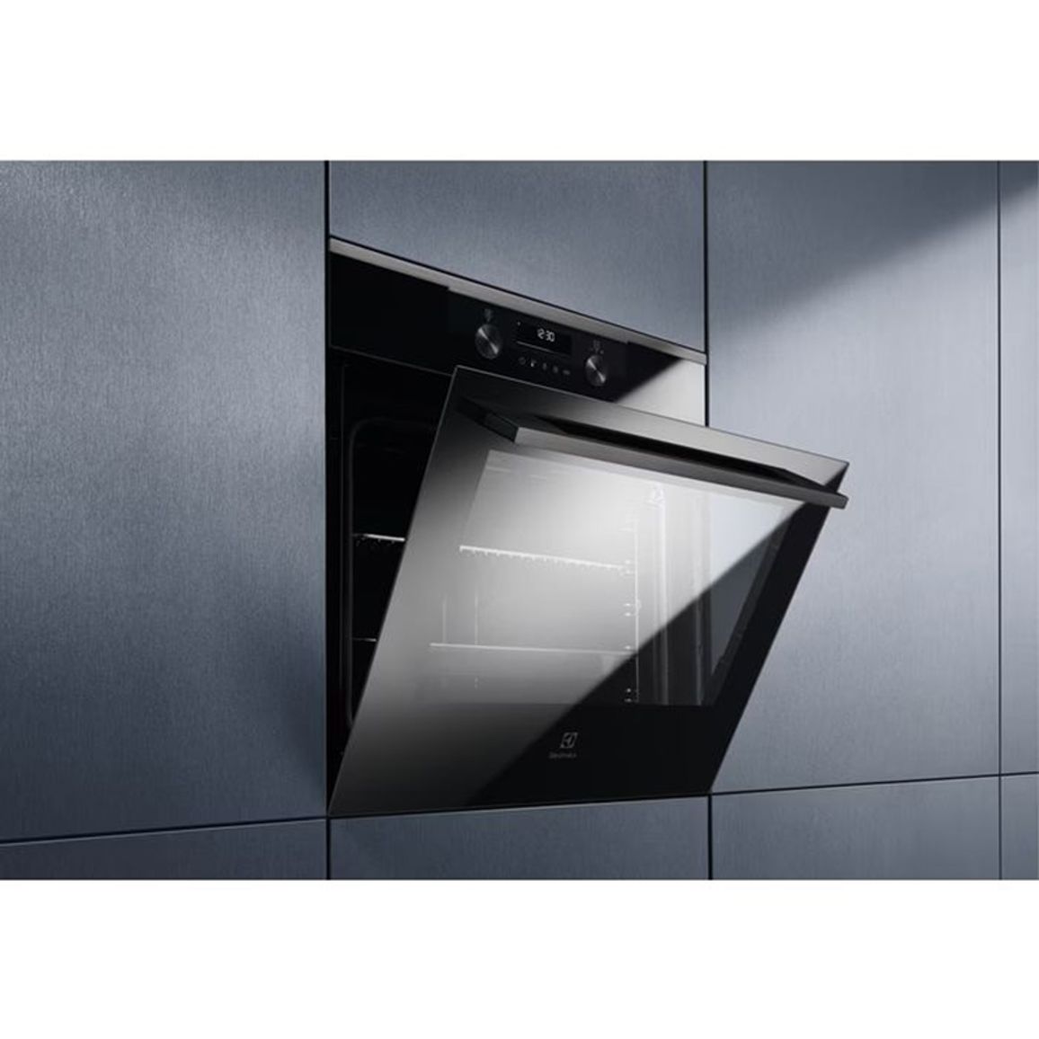 Духовой шкаф KODDP77H черный/нерж. сталь Electrolux Духовой шкаф KODDP77H черный/нерж. сталь Electrolux