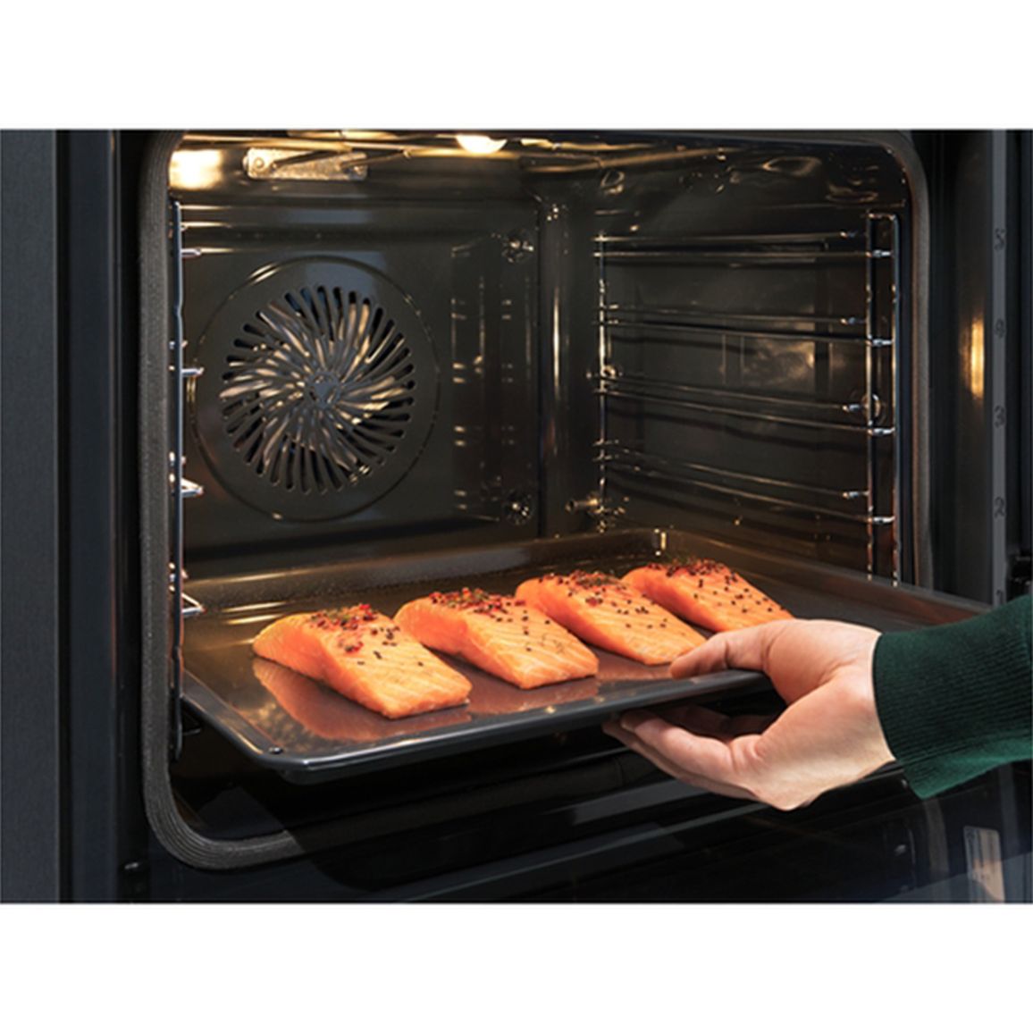 Духовой шкаф электрический EOB8S39WZ черный Electrolux Духовой шкаф электрический EOB8S39WZ черный Electrolux
