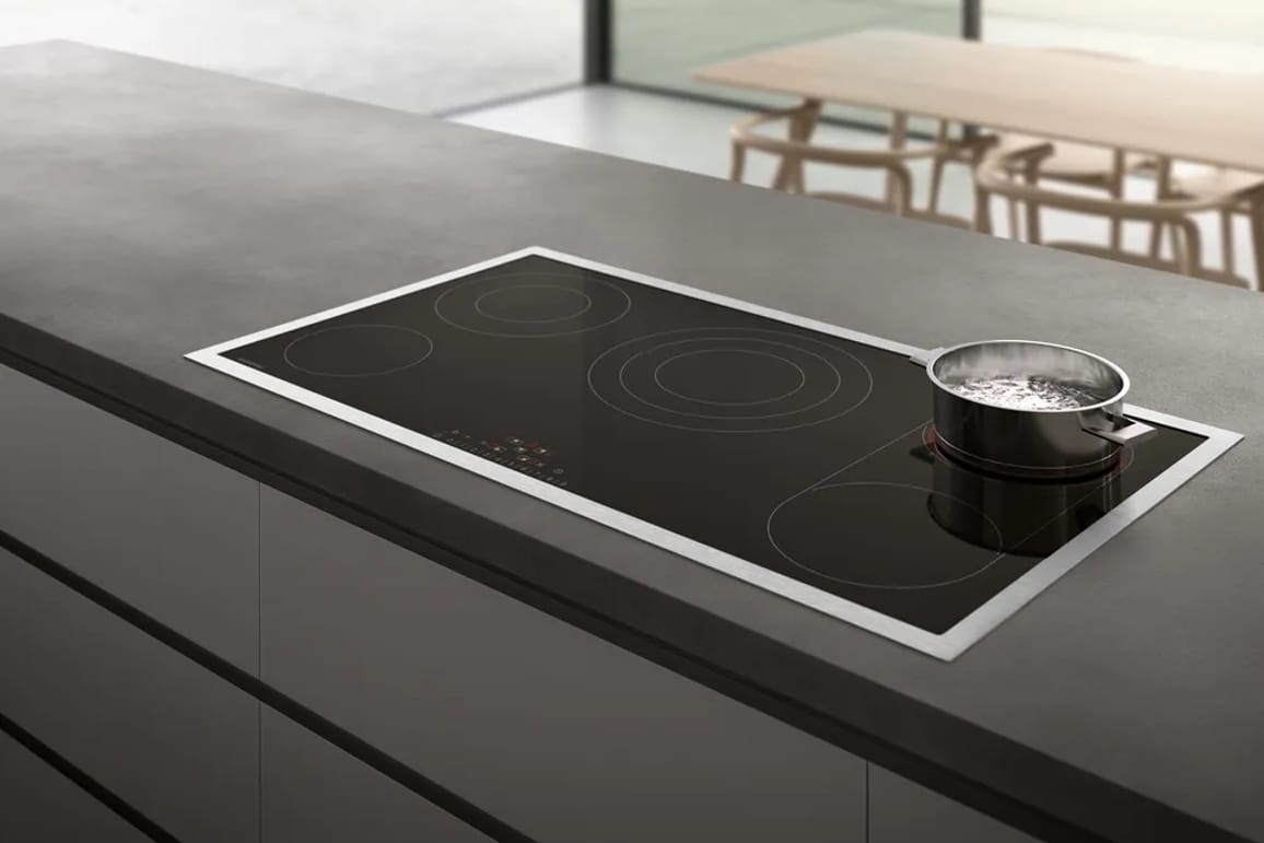 Стеклокерамическая варочная поверхность CE291101 черный GAGGENAU