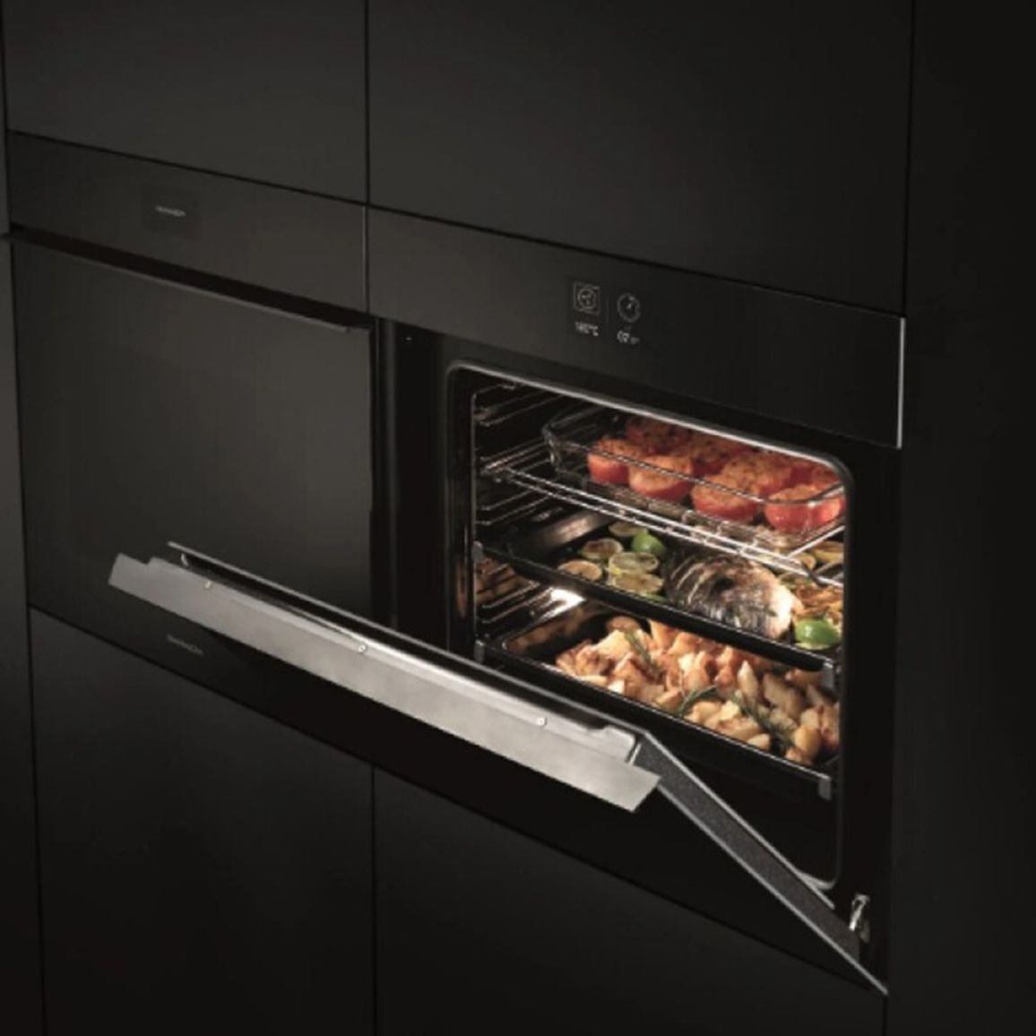 Духовой шкаф VELVET ADVANCE 60см 1FVAPN черный Barazza Духовой шкаф VELVET ADVANCE 60см 1FVAPN черный Barazza
