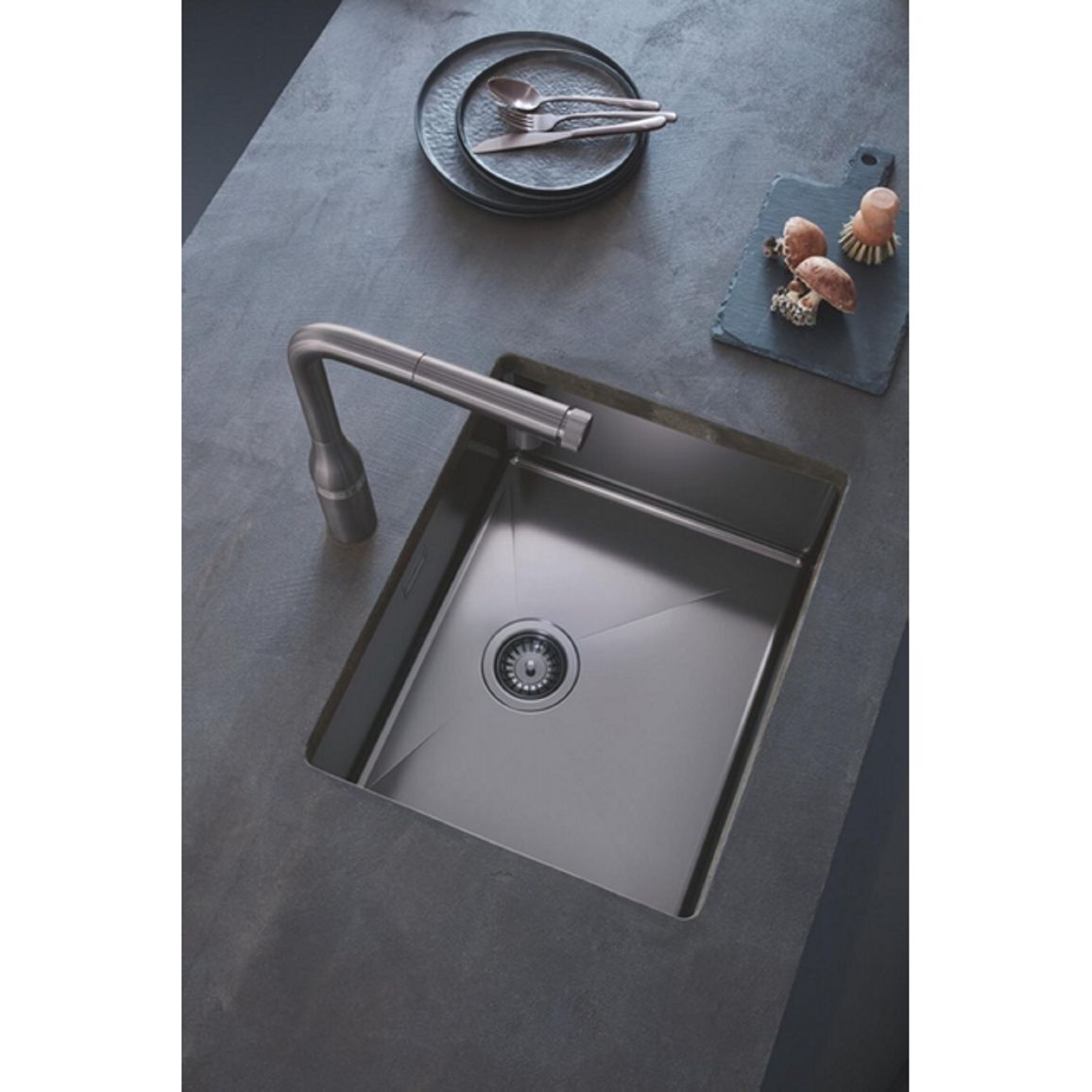 Смеситель Accent Smart Control, матовый графит Grohe (30444AL0) Смеситель Accent Smart Control, матовый графит Grohe (30444AL0)