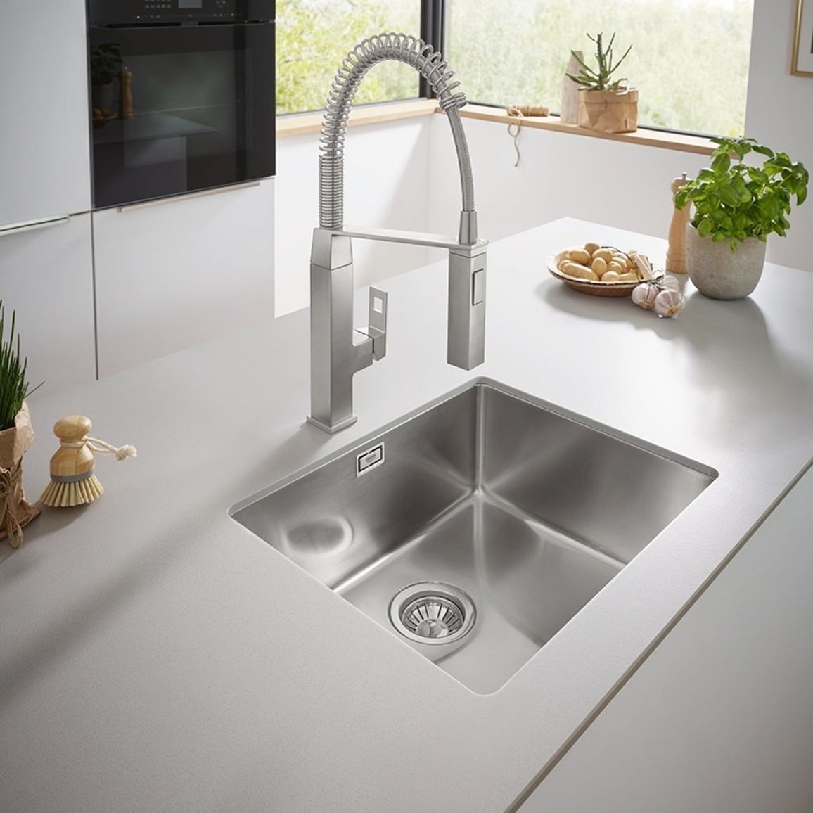 Мойка нерж.сталь K700U матовый графит Grohe (31574AL1) Мойка нерж.сталь K700U матовый графит Grohe (31574AL1)