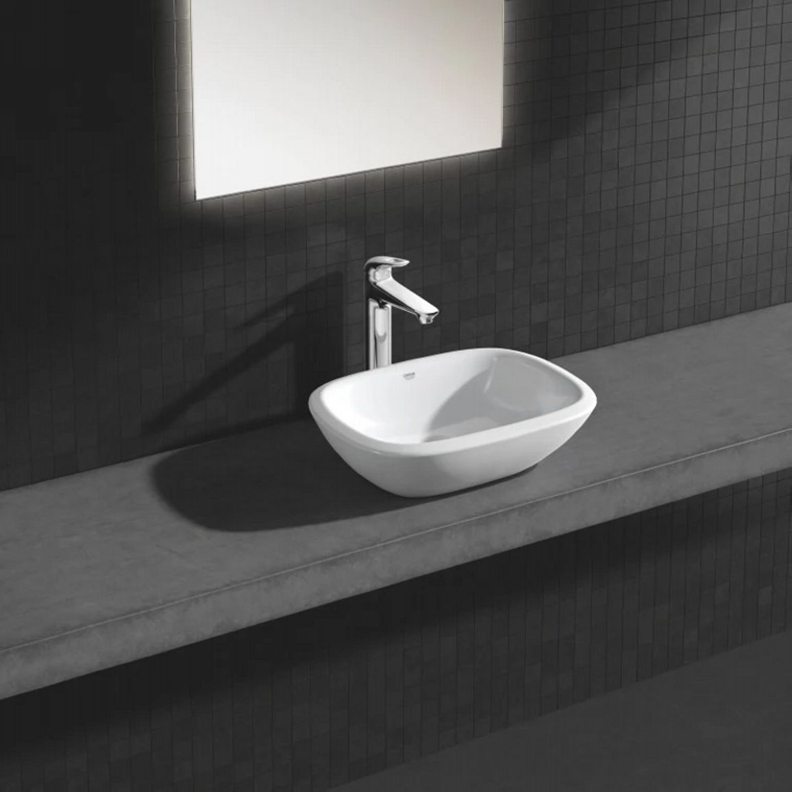 Умывальник на столешницу Eurostyle 50x38, белый альпин Grohe (39216000) Умывальник на столешницу Eurostyle 50x38, белый альпин Grohe (39216000)