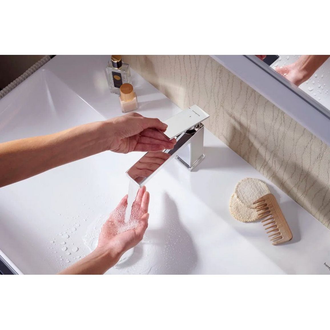 Смеситель Tecturis E 110 для умывальника Chrome Hansgrohe (73010000) Смеситель Tecturis E 110 для умывальника Chrome Hansgrohe (73010000)