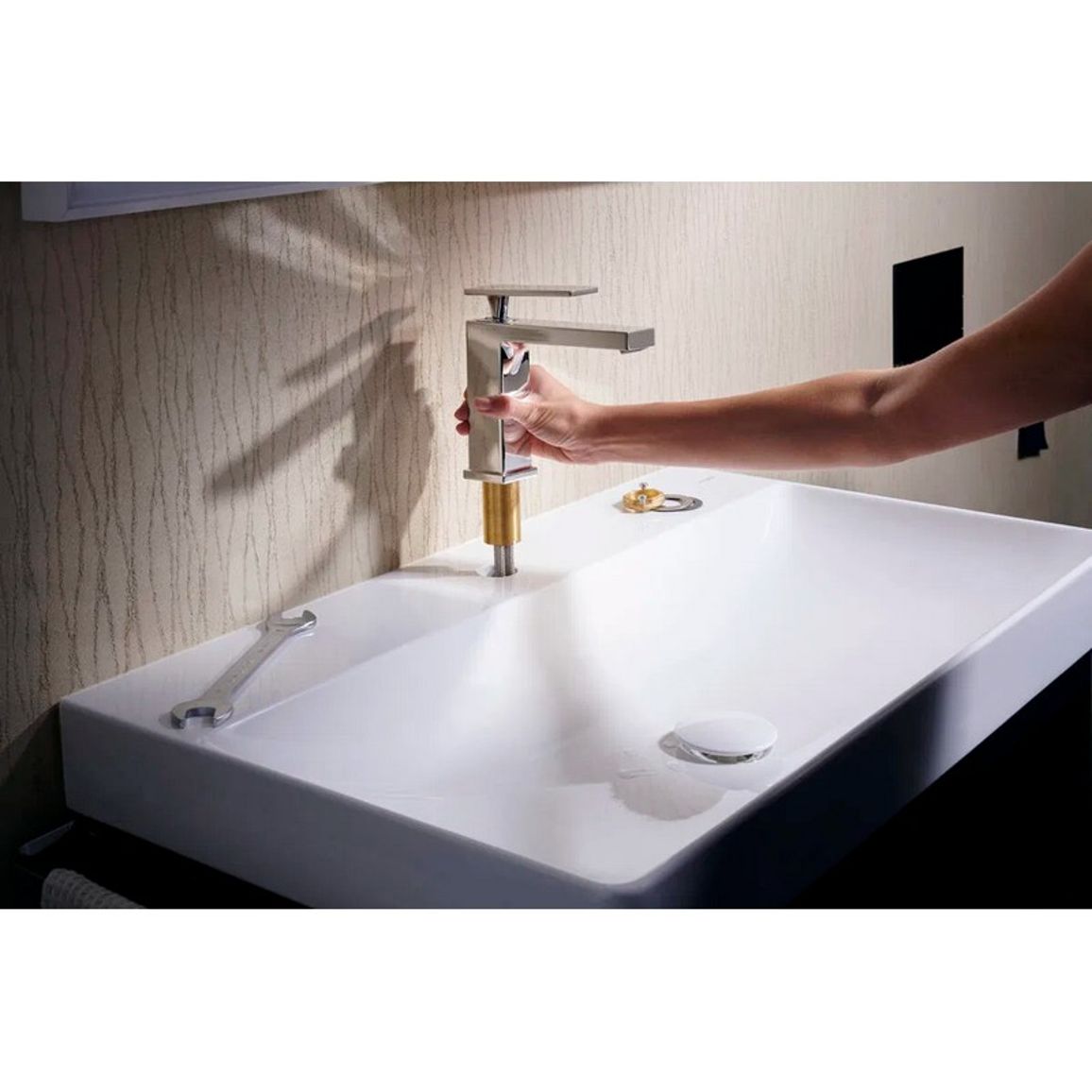 Смеситель Tecturis E 110 для умывальника Chrome Hansgrohe (73010000) Смеситель Tecturis E 110 для умывальника Chrome Hansgrohe (73010000)
