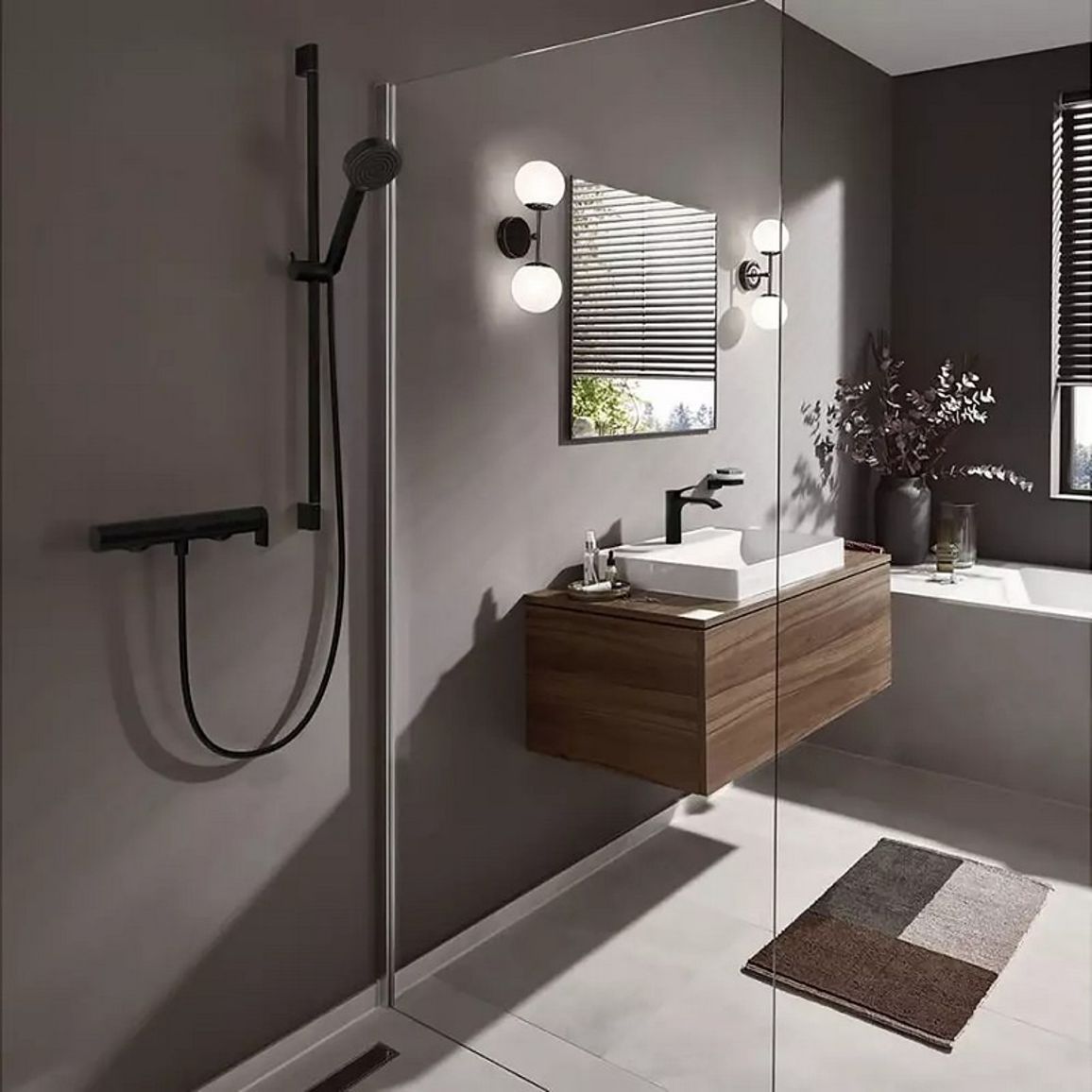 Змішувач для душу Vivenis, Matt Black Hansgrohe (75620670) Змішувач для душу Vivenis, Matt Black Hansgrohe (75620670)