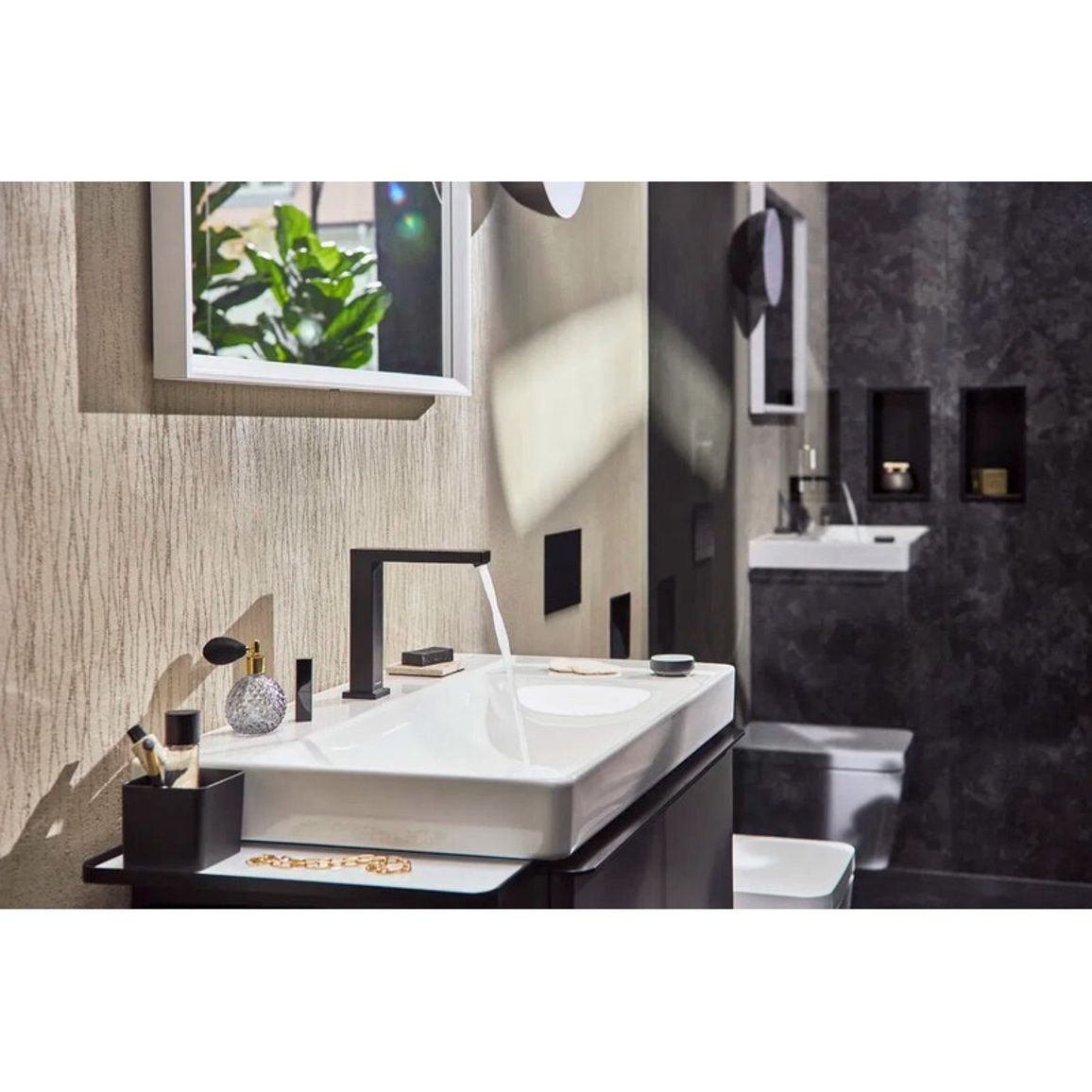 Смеситель Tecturis E 150 CoolStart на 2 отверстия для умывальника Chrome Hansgrohe (73053000) Смеситель Tecturis E 150 CoolStart на 2 отверстия для умывальника Chrome Hansgrohe (73053000)