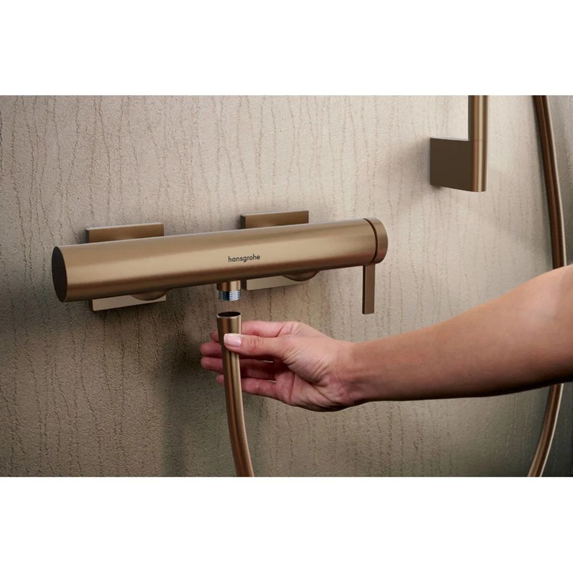 Смеситель для душа Tecturis E Brushed Bronze Hansgrohe (73620140) Смеситель для душа Tecturis E Brushed Bronze Hansgrohe (73620140)