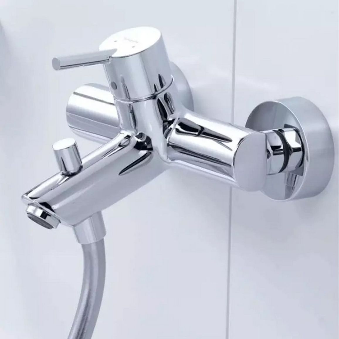 Смеситель для ванны Talis S Chrome Hansgrohe (72400000) Смеситель для ванны Talis S Chrome Hansgrohe (72400000)