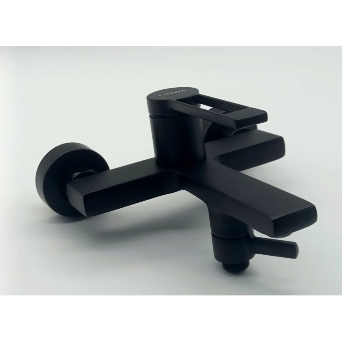 Змішувач Monte 19401 Black Fabiano Змішувач Monte 19401 Black Fabiano