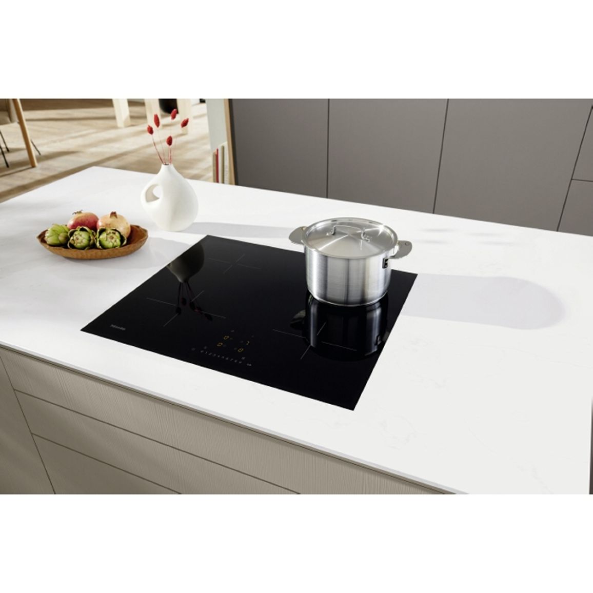Индукционная варочная поверхность KM 7361 FL Miele Индукционная варочная поверхность KM 7361 FL Miele