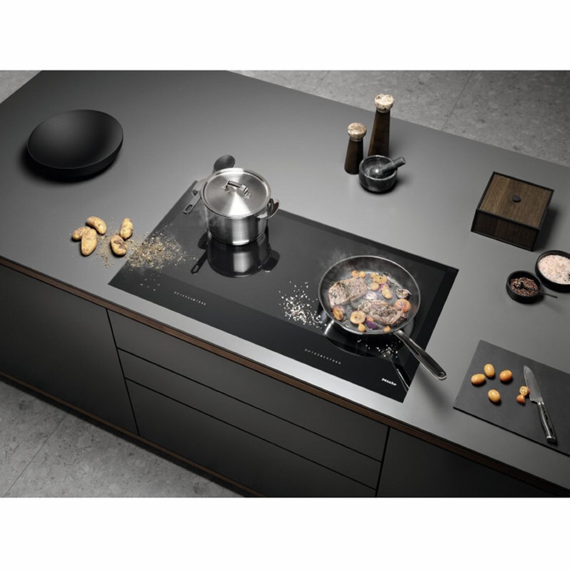 Индукционная варочная поверхность KM 7897-1 FL Diamond Miele Индукционная варочная поверхность KM 7897-1 FL Diamond Miele