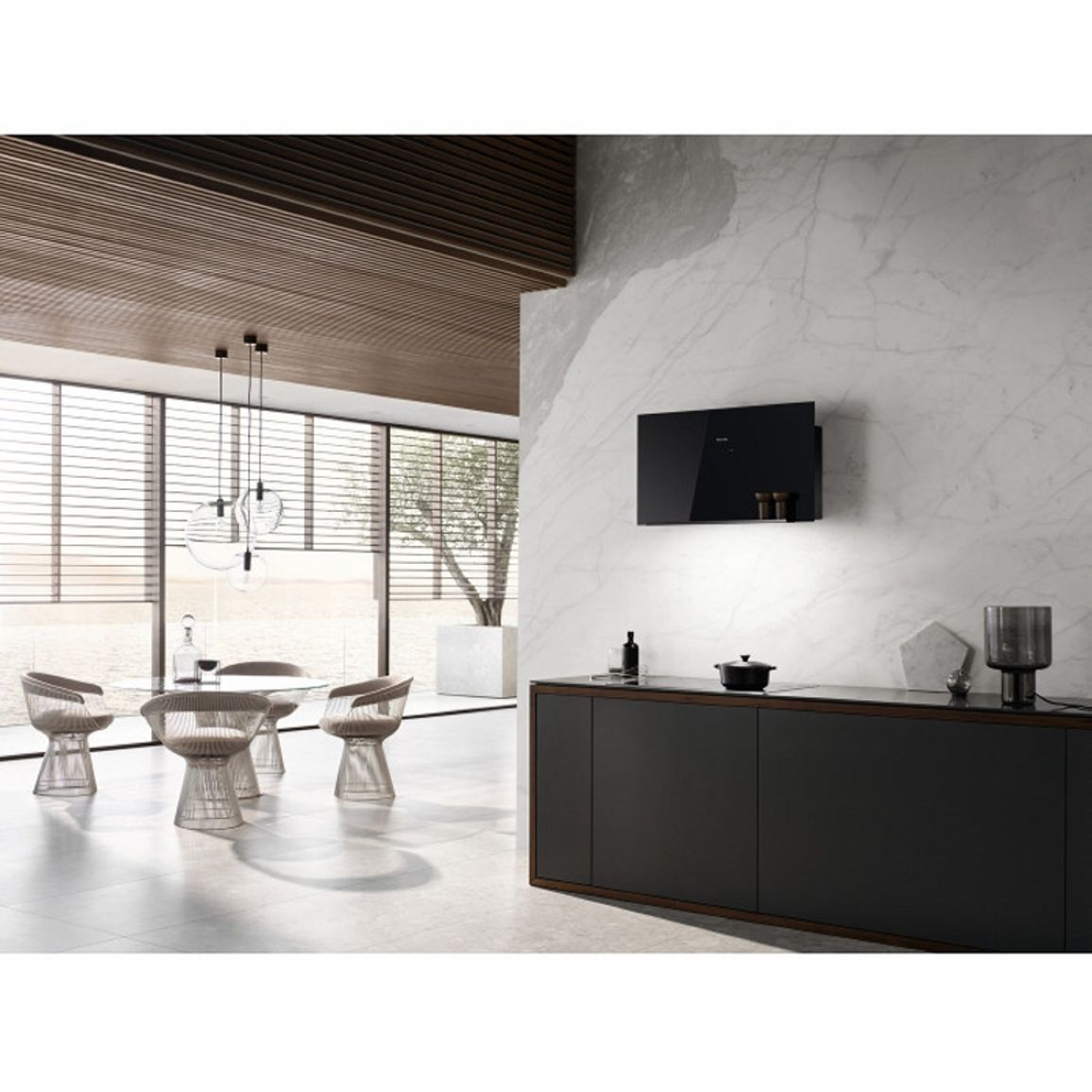 Вытяжка пристенная DA 9092 W OBSW Miele