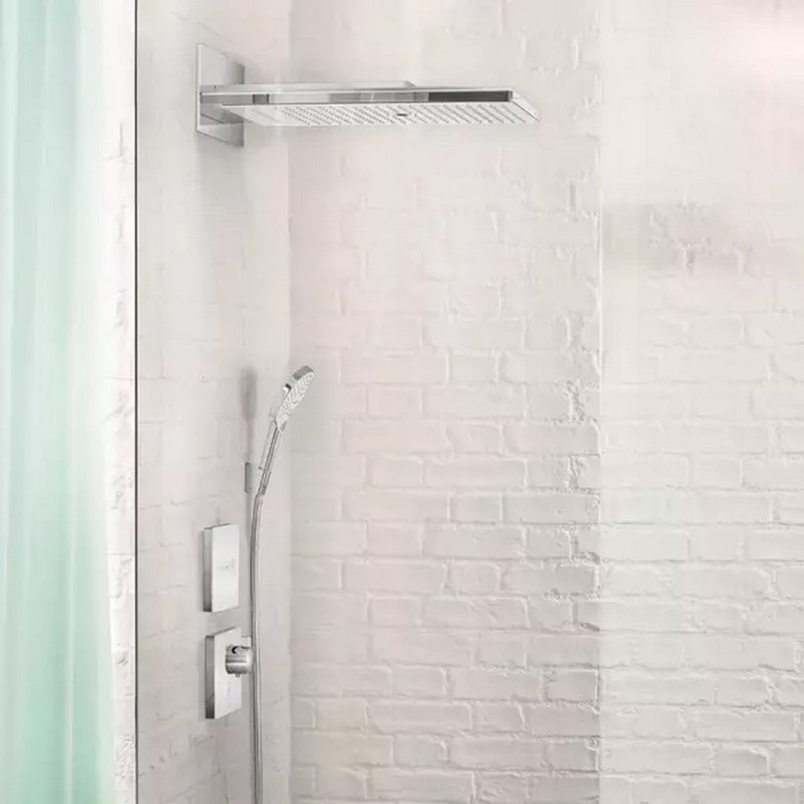 Верхній душ Rainmaker Select 586x258 White/Chrome Hansgrohe (24001400) Верхній душ Rainmaker Select 586x258 White/Chrome Hansgrohe (24001400)