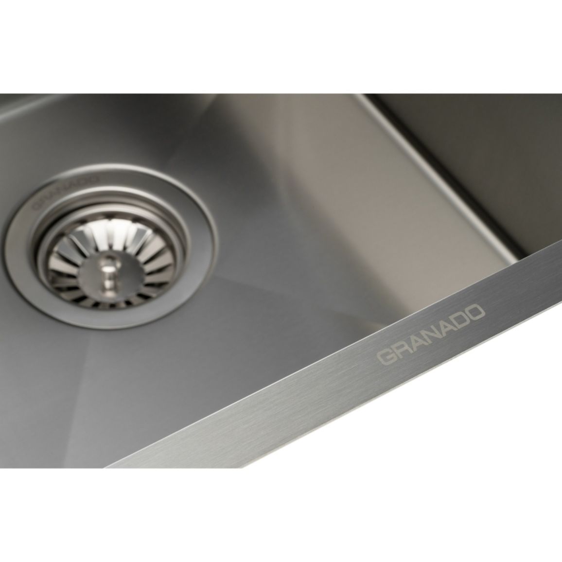 Мойка стальная Under top STEEL S304 (450*430*220mm) GRANADO Мойка стальная Under top STEEL S304 (450*430*220mm) GRANADO