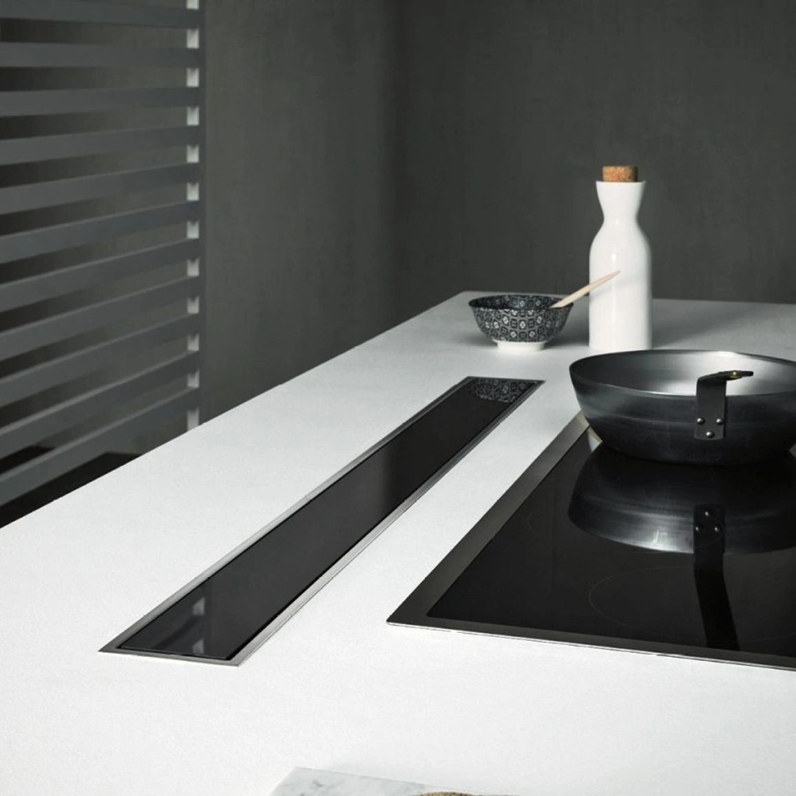Витяжка вбудована DOWNDRAFT 120 BLACK GLASS (CDDW20.E1P2#ZZZN400F) Falmec