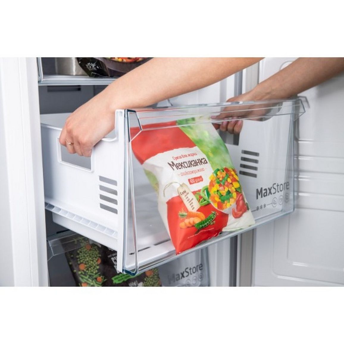 Морозильна камера B1RFNE273W білий Beko Морозильна камера B1RFNE273W білий Beko