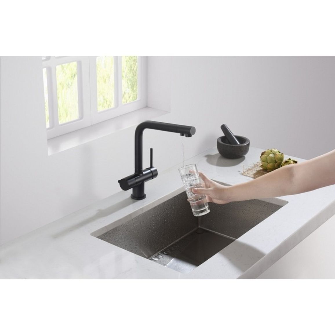 Змішувач CRYSTAL чорний матовий Blue Water (5901730616576) Змішувач CRYSTAL чорний матовий Blue Water (5901730616576)
