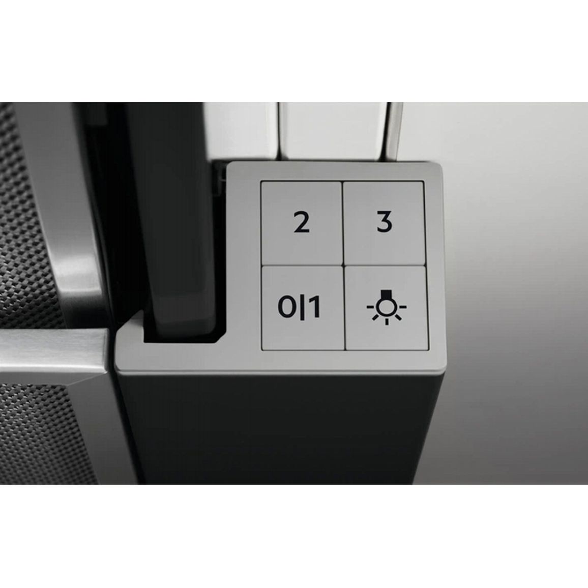 Витяжка телескопічна LFP326FB чорне скло Electrolux