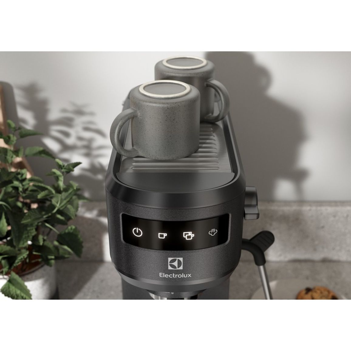 Кавоварка E6EC1-6 BST Electrolux Кавоварка E6EC1-6 BST Electrolux