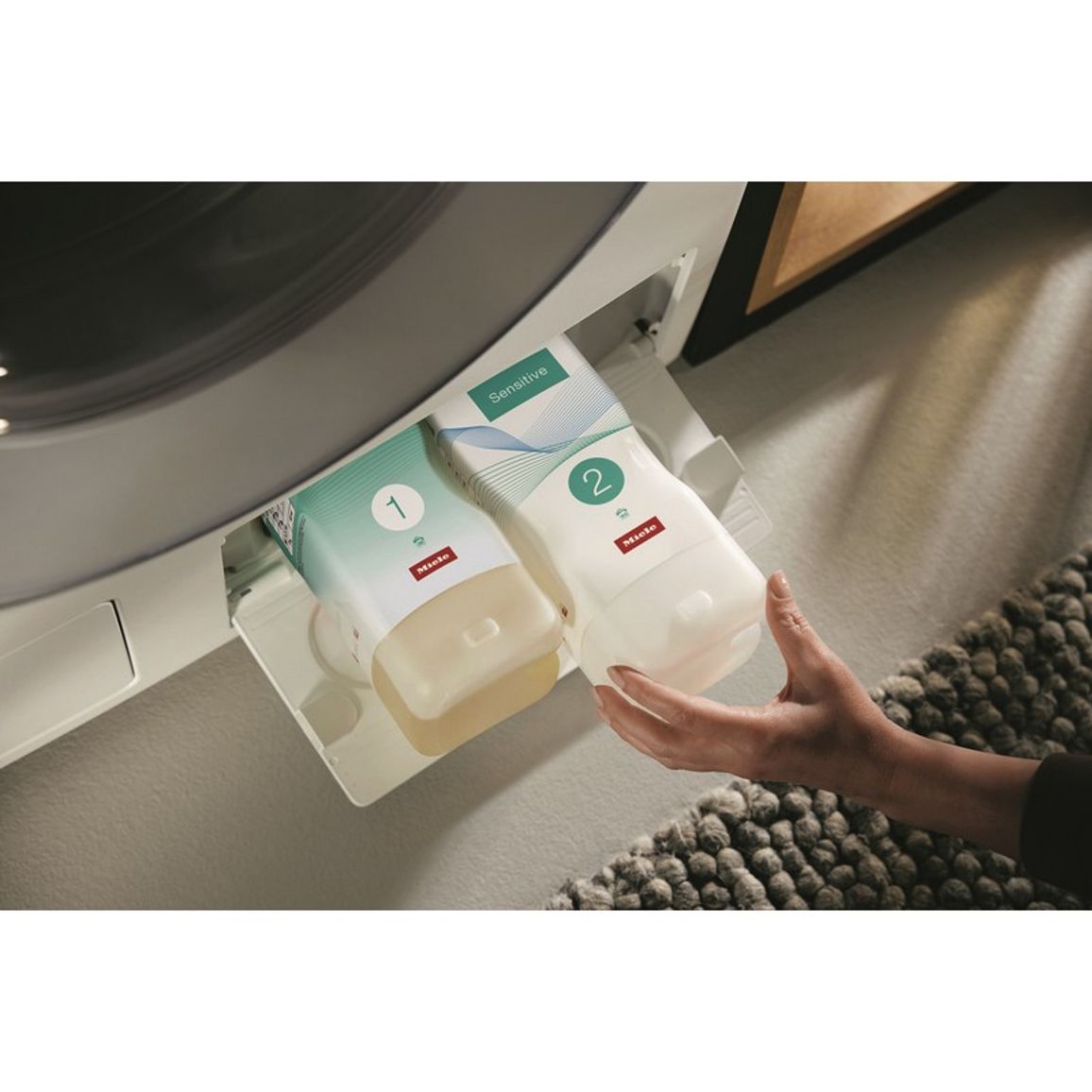Двокомпонентний засіб для прання UltraPhase 1 Sensitive Miele