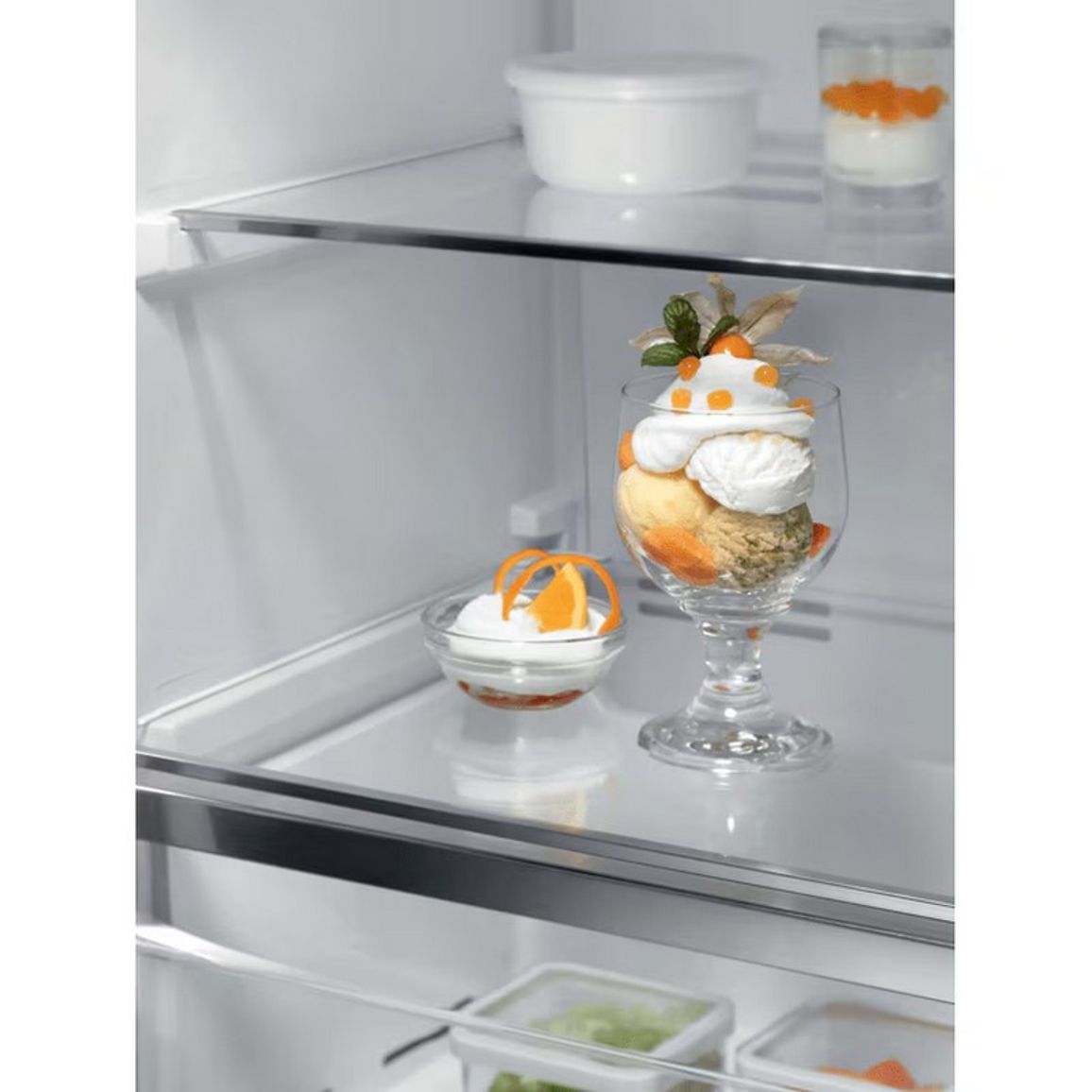 Морозильна камера LUS7ME28X Electrolux