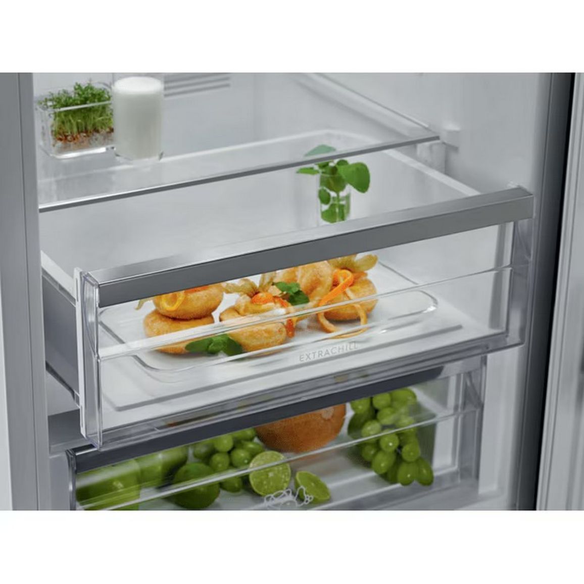 Холодильник LNT7ME36K2 чорний (скло) Electrolux Холодильник LNT7ME36K2 чорний (скло) Electrolux
