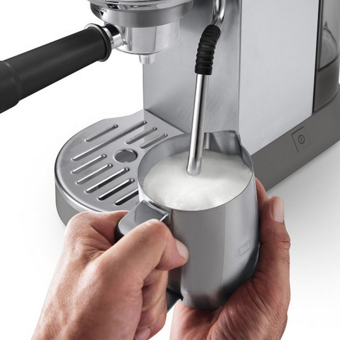 Кавоварка EC 890.M DeLonghi Кавоварка EC 890.M DeLonghi