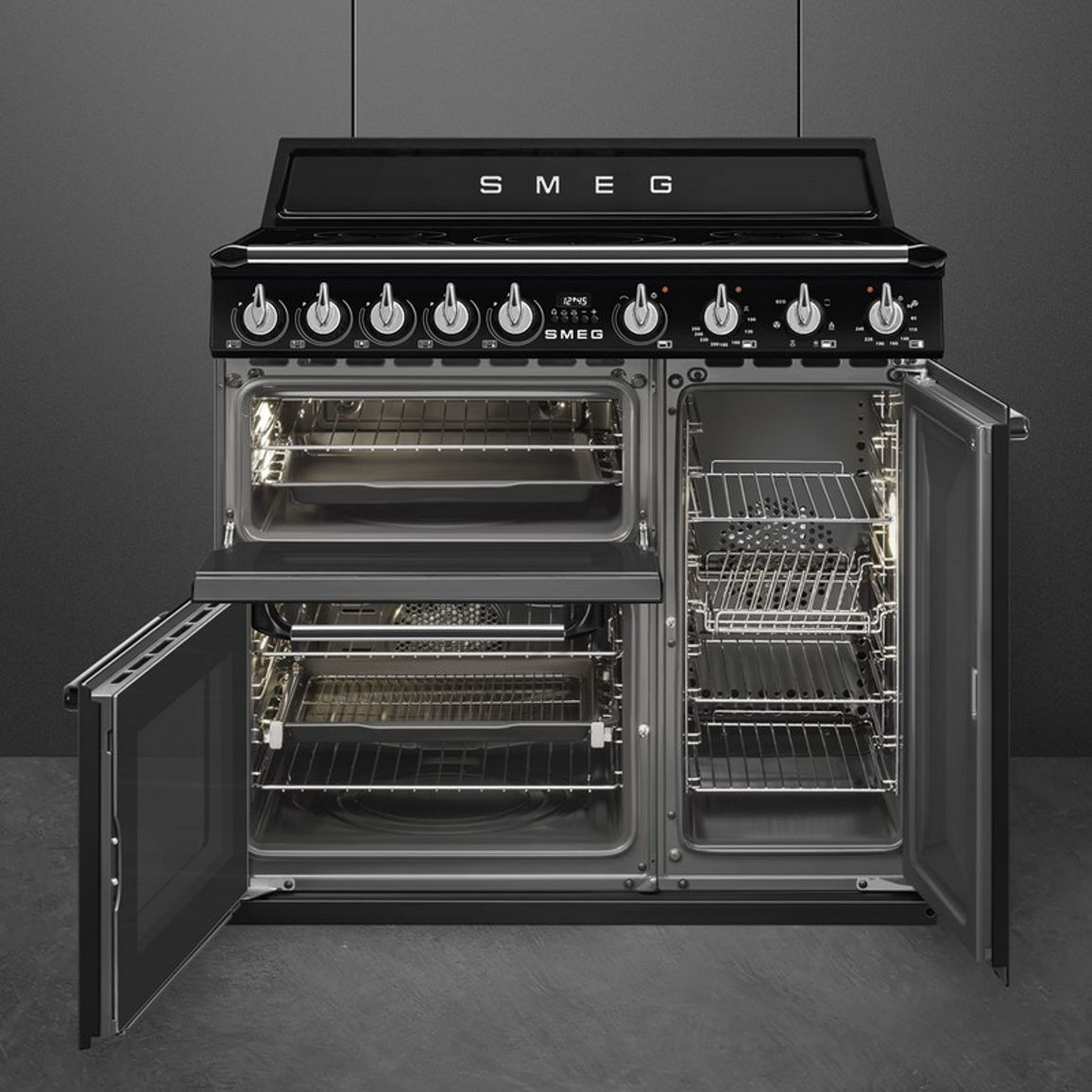 Варильний центр TR93IBL2 чорний Smeg (VICTORIA)