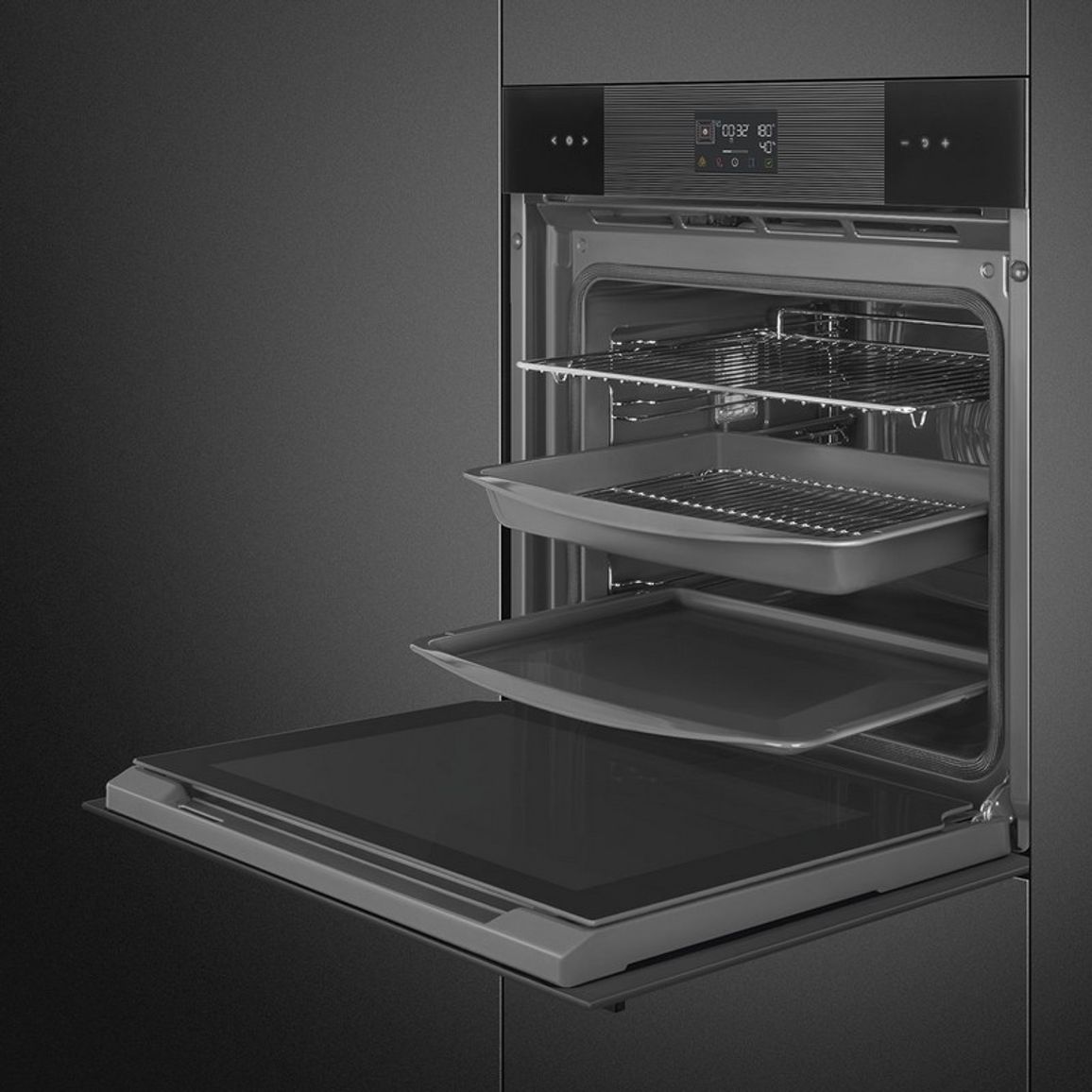 Духова шафа SOP6102S2PB3 з парою, SteamOne, Smeg (LINEA)