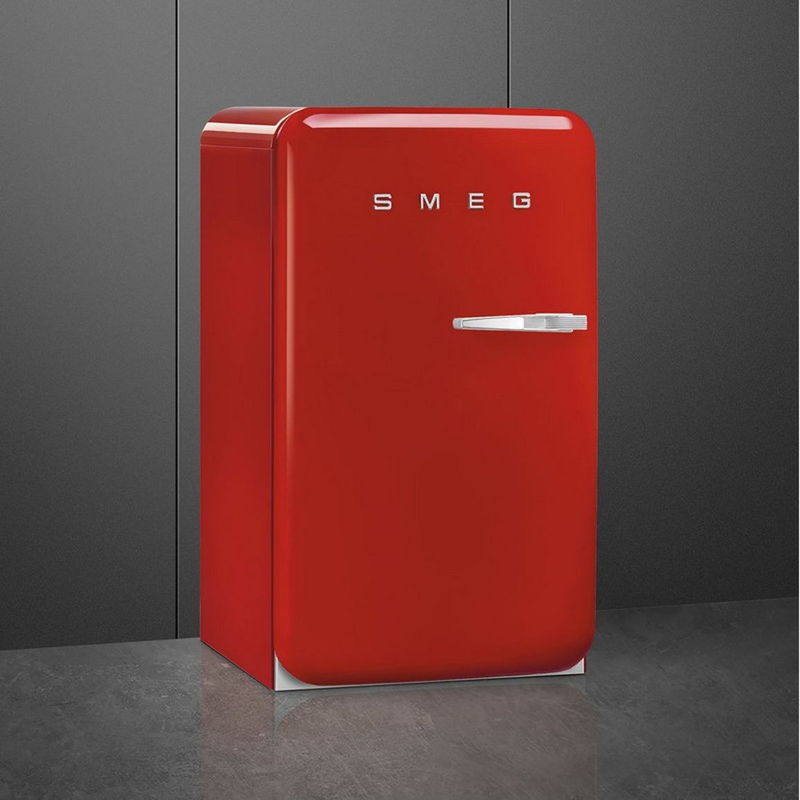 Холодильник однодверний FAB10HLRD6 червоний Smeg (50'S RETRO STYLE) Холодильник однодверний FAB10HLRD6 червоний Smeg (50'S RETRO STYLE)