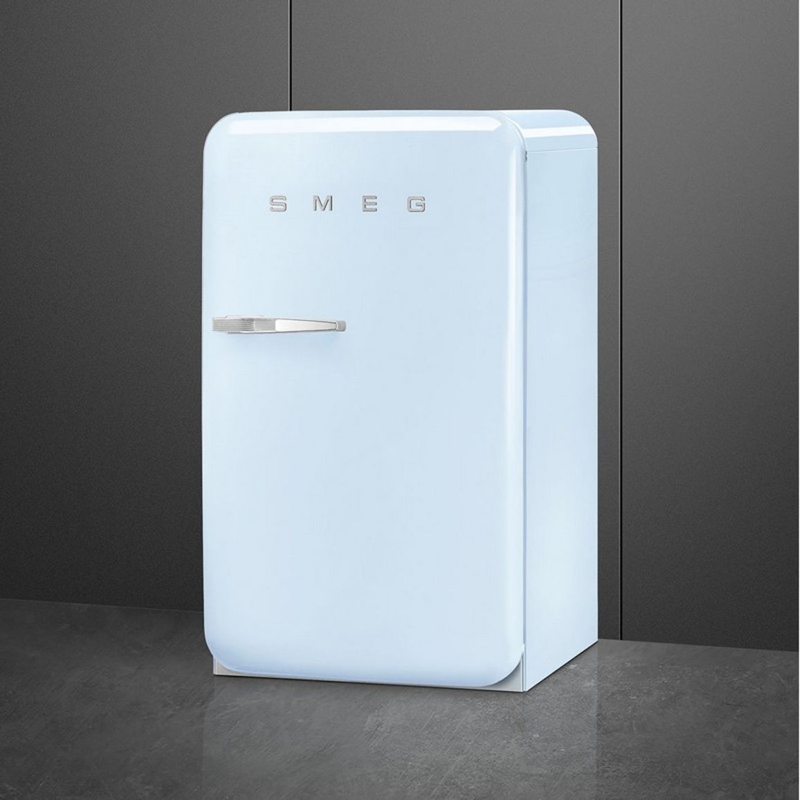 Холодильник однодверний FAB10HRPB6 пастельно-блакитний Smeg (50'S RETRO STYLE) Холодильник однодверний FAB10HRPB6 пастельно-блакитний Smeg (50'S RETRO STYLE)