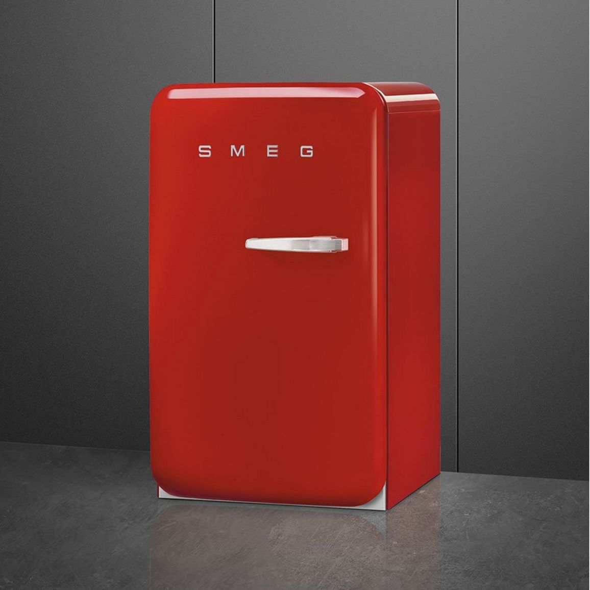 Холодильник однодверний FAB10LRD6 червоний Smeg (50'S RETRO STYLE) Холодильник однодверний FAB10LRD6 червоний Smeg (50'S RETRO STYLE)