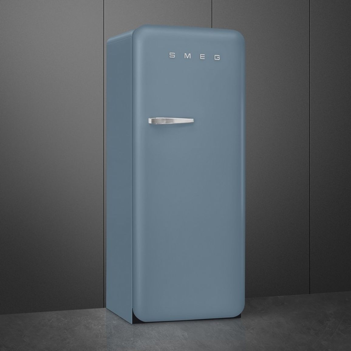 Холодильник однодверний FAB28RDSB6 блакитний шторм матовий Smeg Smeg (50'S RETRO STYLE) Холодильник однодверний FAB28RDSB6 блакитний шторм матовий Smeg Smeg (50'S RETRO STYLE)